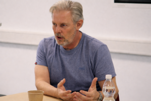 DA982ED9-D5B3-4A8E-8AE4-7E16EB57010D